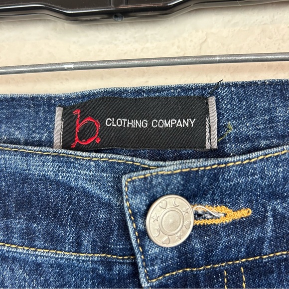 b Clothing Company Y2K Fadded Flare Leg Medium Wash Jeans - Picture 4 of 10